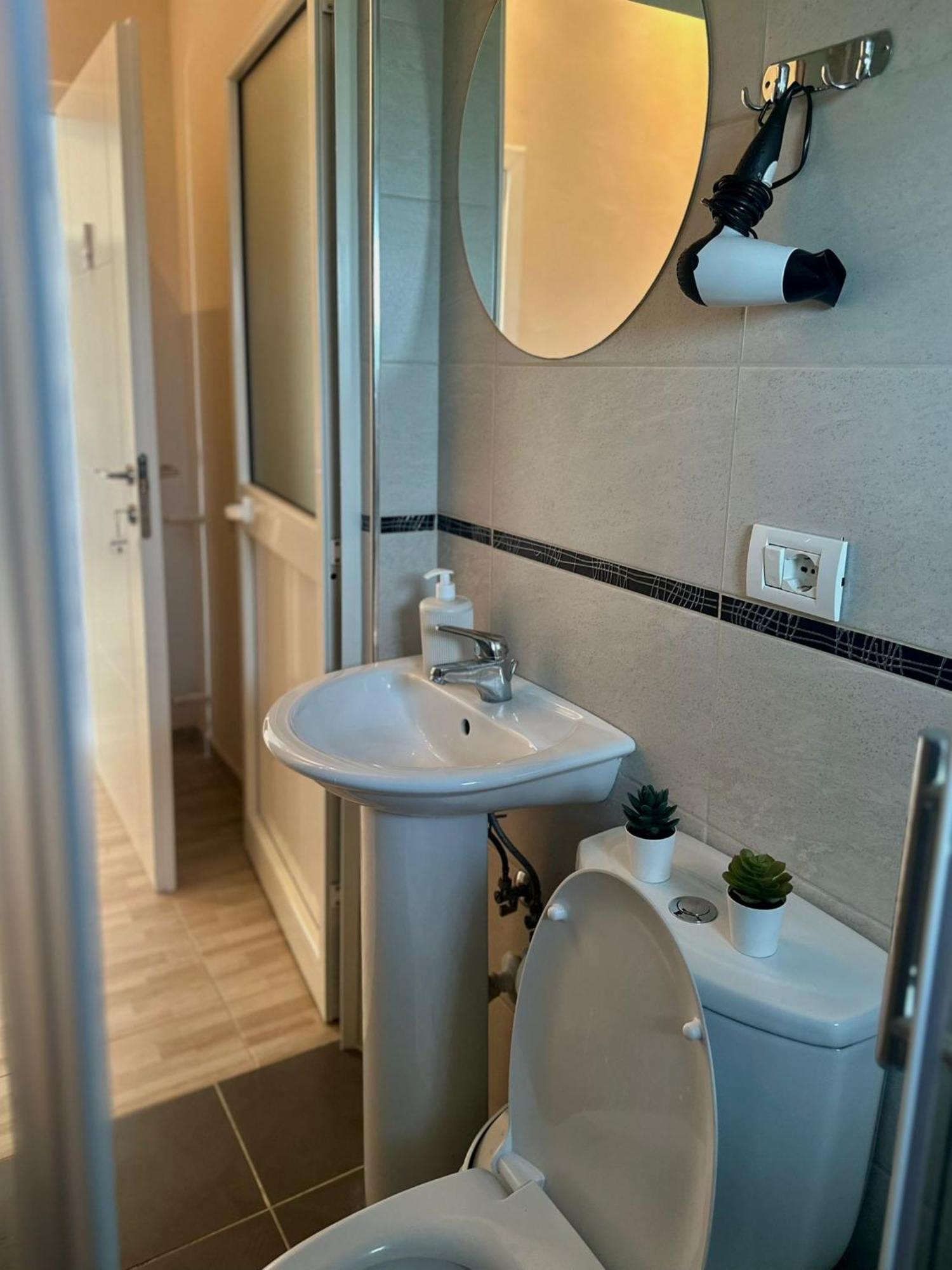 Hotel Villa Ballkan Grile Luaran gambar